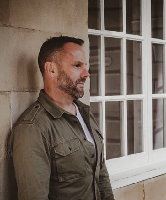 Jon Towell artist profile image
