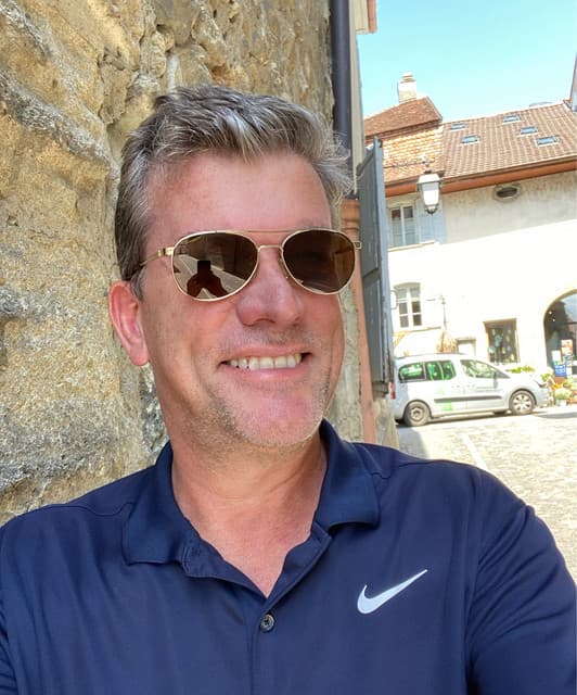 Dave Blenkhorn artist profile image