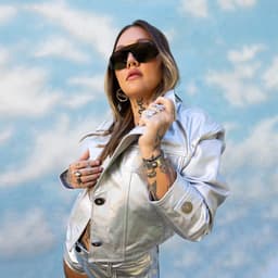 Elle King's artist profile image