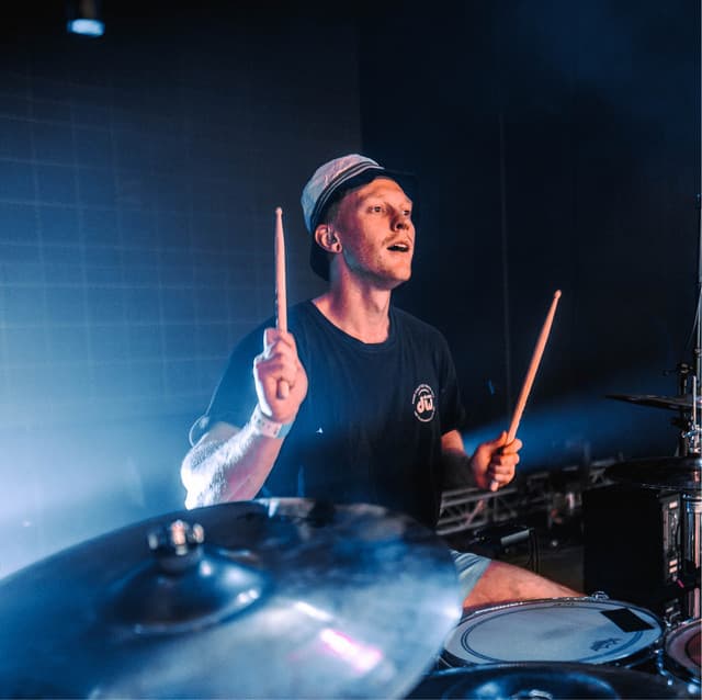 Chris Turner artist profile image