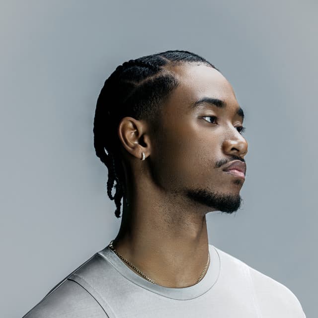 Dylan Sinclair artist profile image