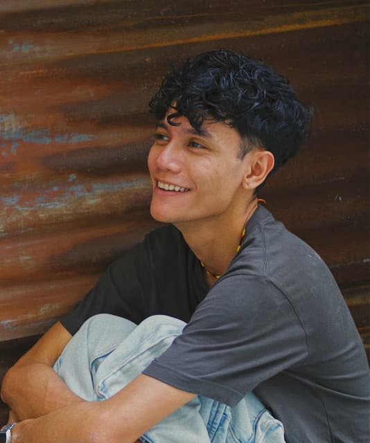 Alextbh artist profile image
