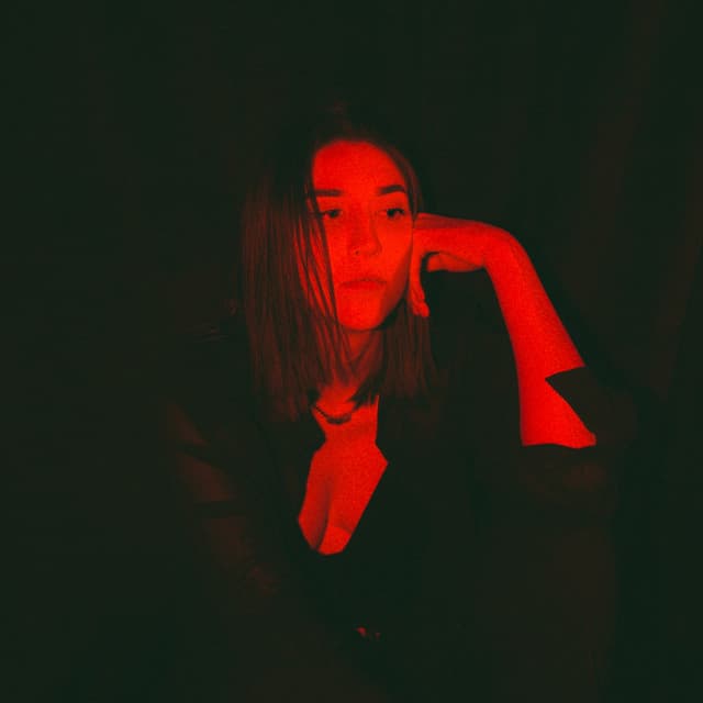Ally Hills artist profile image
