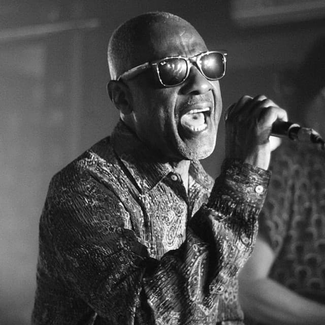 Rudy Mills artist profile image