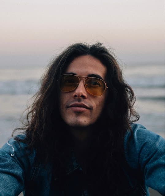 Jon Wiilde artist profile