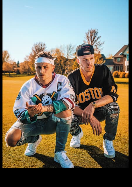 Round2Crew artist profile image