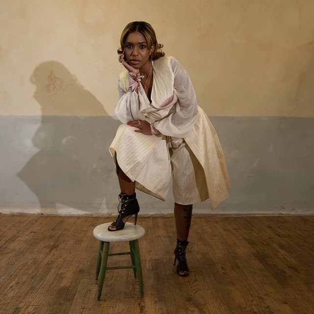 Yaya Bey artist profile