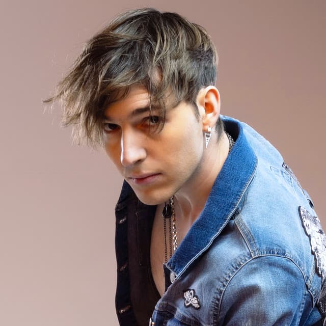 Andrew Cassara artist profile image