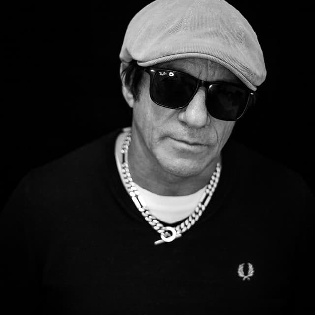 Dub Pistols artist profile image
