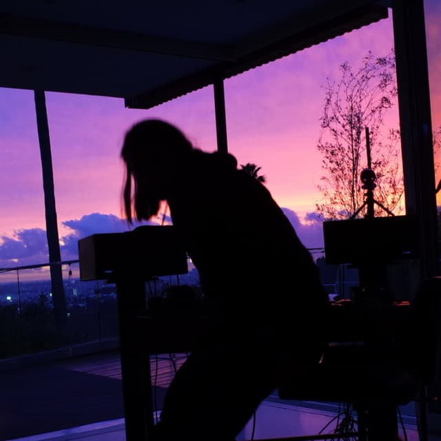 J Lloyd artist profile image