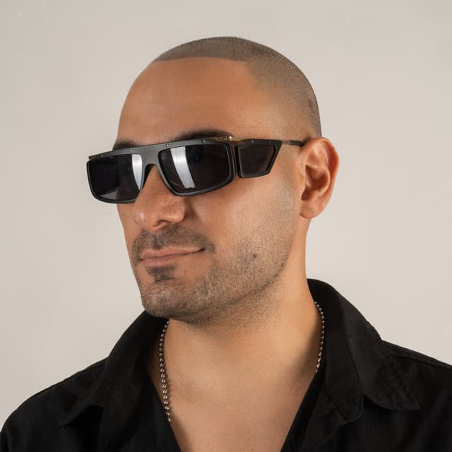MOLLA artist profile image