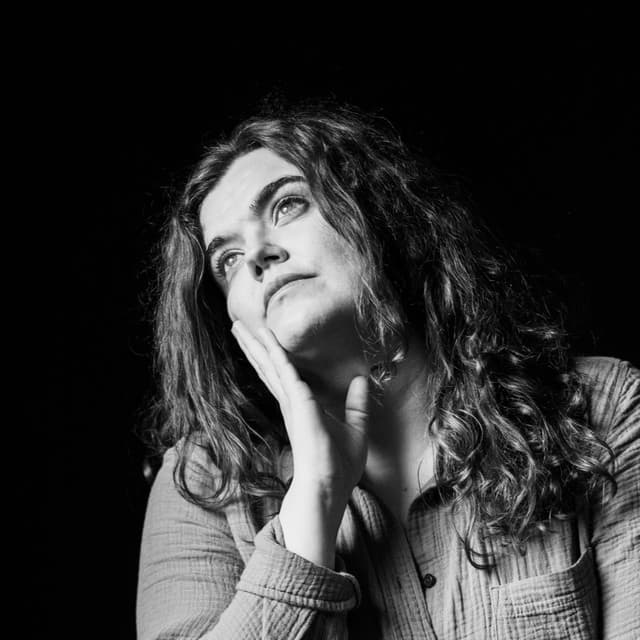 Molly Skaggs artist profile image