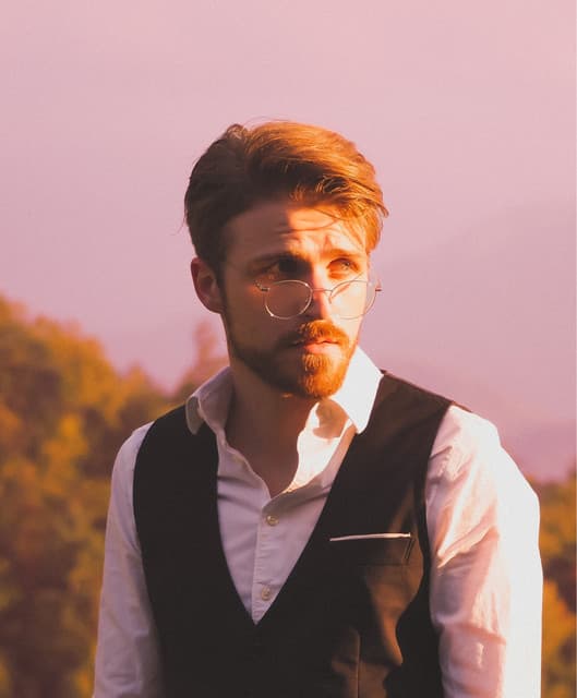 Thomas Reid artist profile image