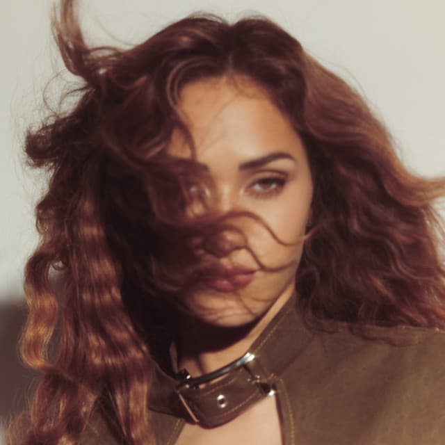 Skylar Simone artist profile image