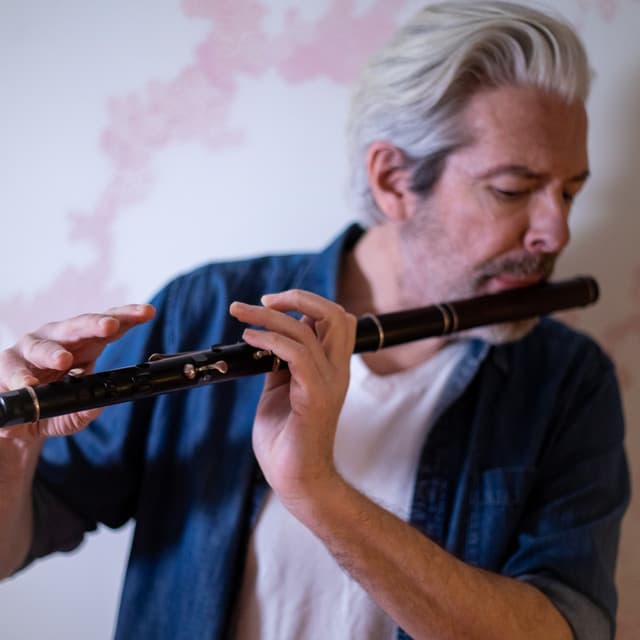 Seamus Egan artist profile image