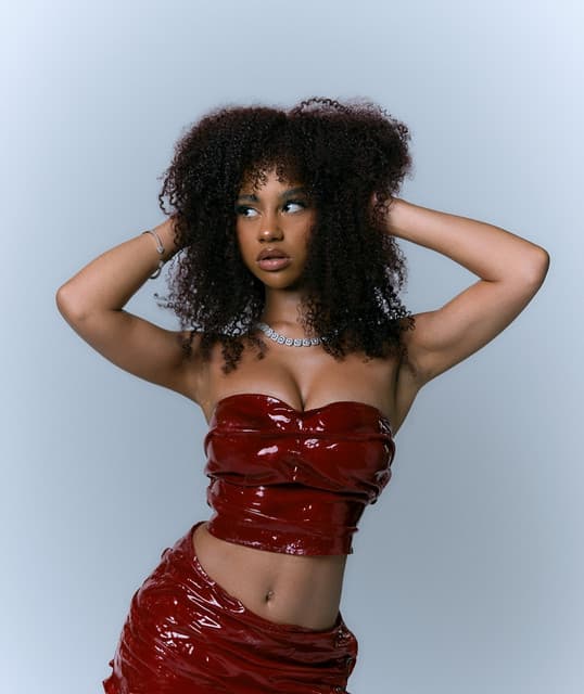 Essii artist profile image