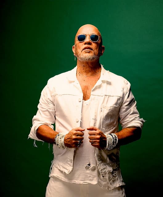 Pascal Obispo artist profile image