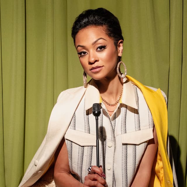 Syndee Winters artist profile image