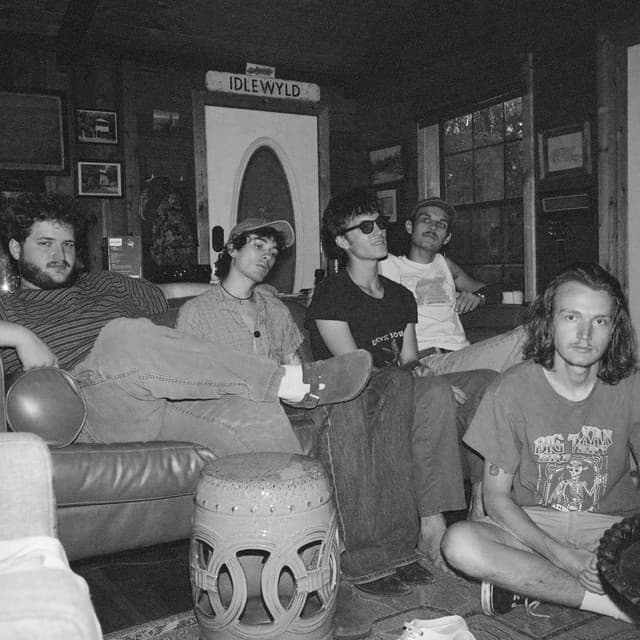 Sarah and the Sundays's artist profile image