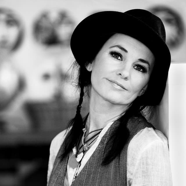 Sophie Zelmani artist profile image