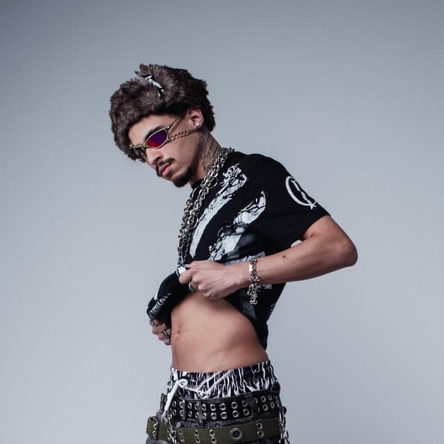 Christopher Luz artist profile image