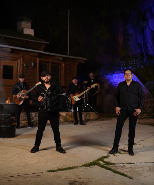 Grupo Aztteca artist profile image