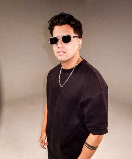 Manu MM artist profile image