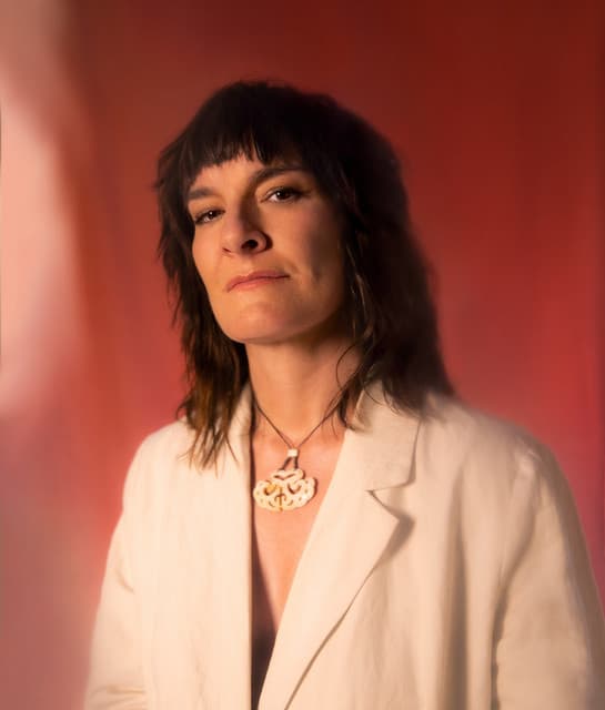 Jen Cloher artist profile image