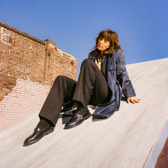 Courtney Barnett artist profile image