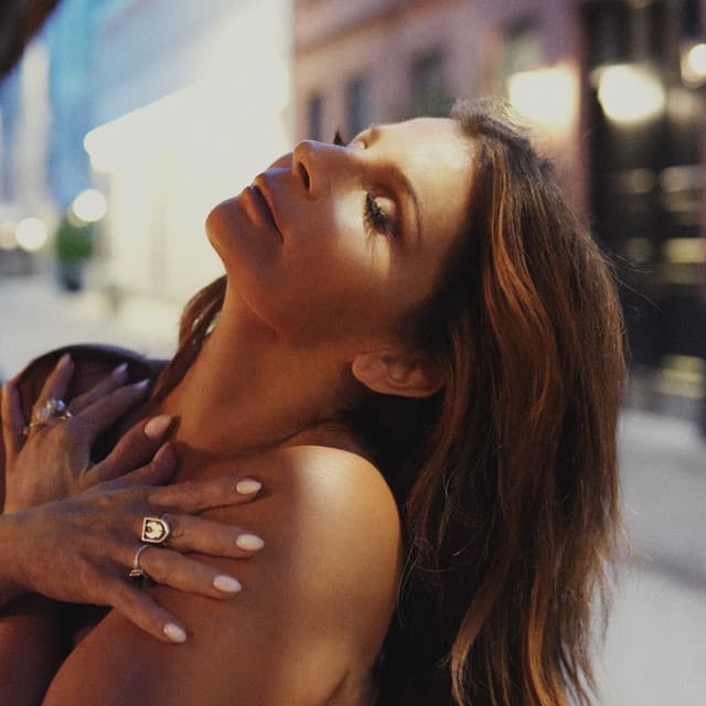 Carola's artist profile image