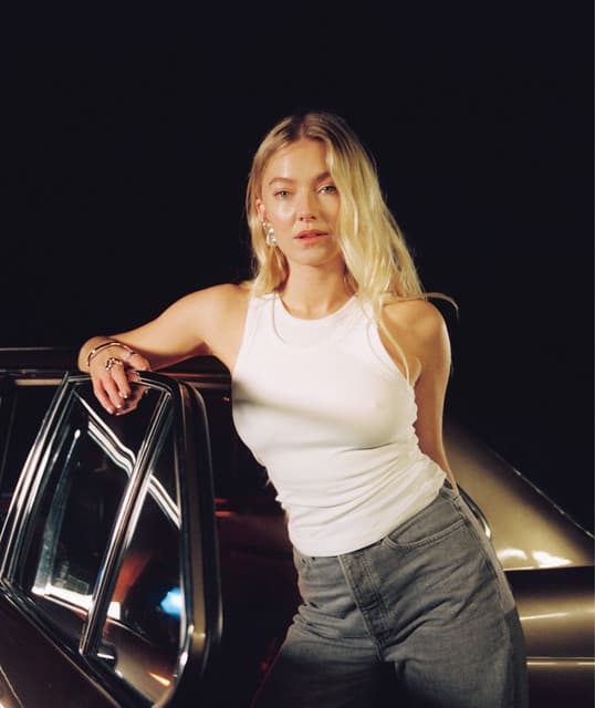 Astrid S profile