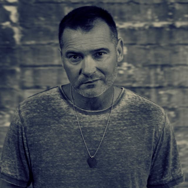 Adam Brand profile