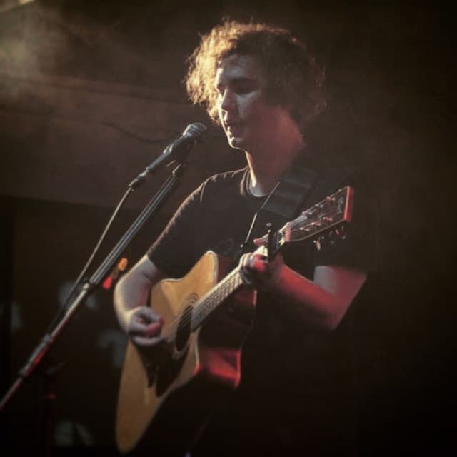 Steven Blossom artist profile image