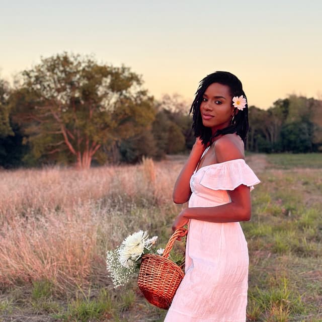 Aisha Badru artist profile image