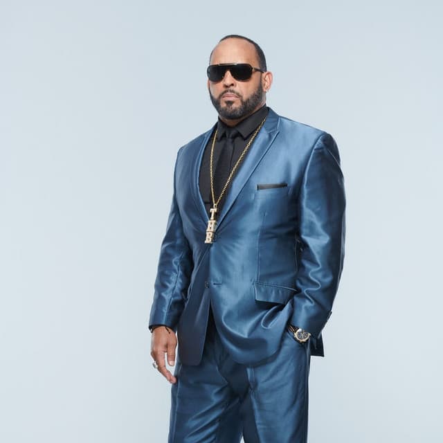 M V P artist profile image