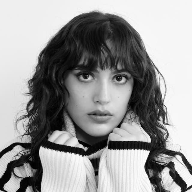 Simone artist profile image