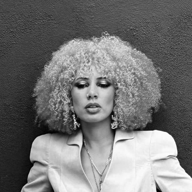 Eliza Rose artist profile