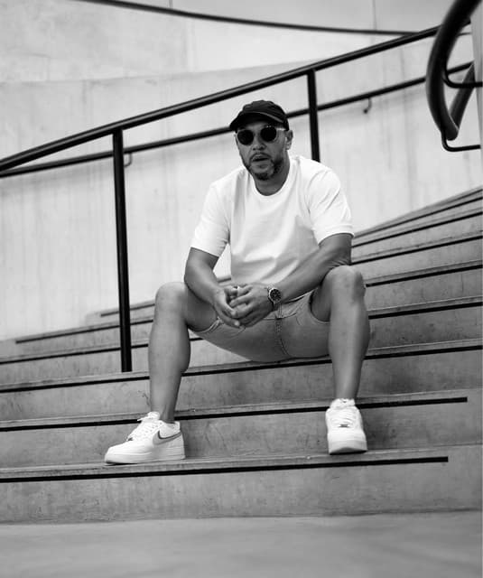 Scott Garcia artist profile image