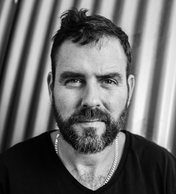 Deetron artist profile image