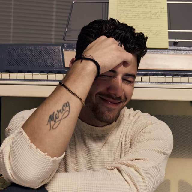 Nick Jonas artist profile image