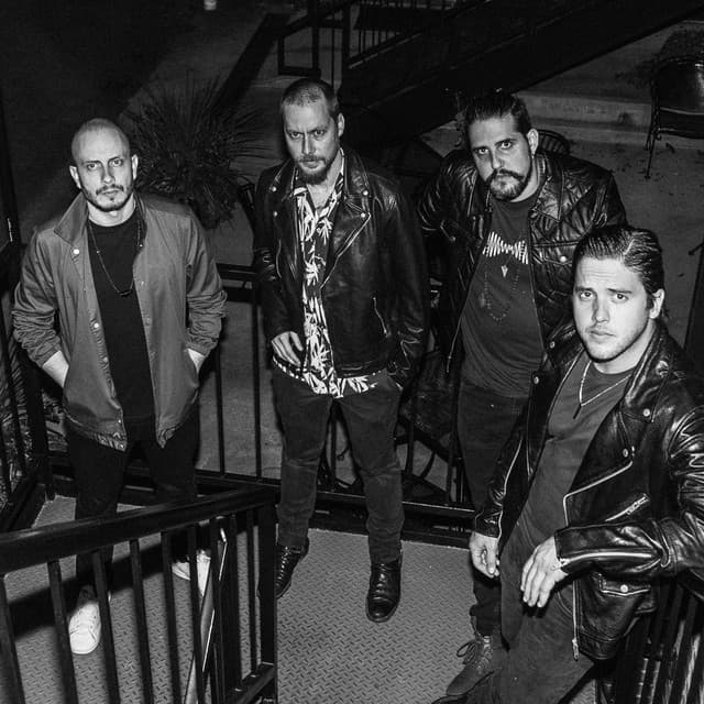 Viniloversus artist profile image