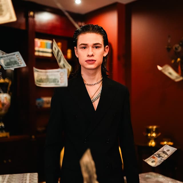 Eugenio Esquivel artist profile image