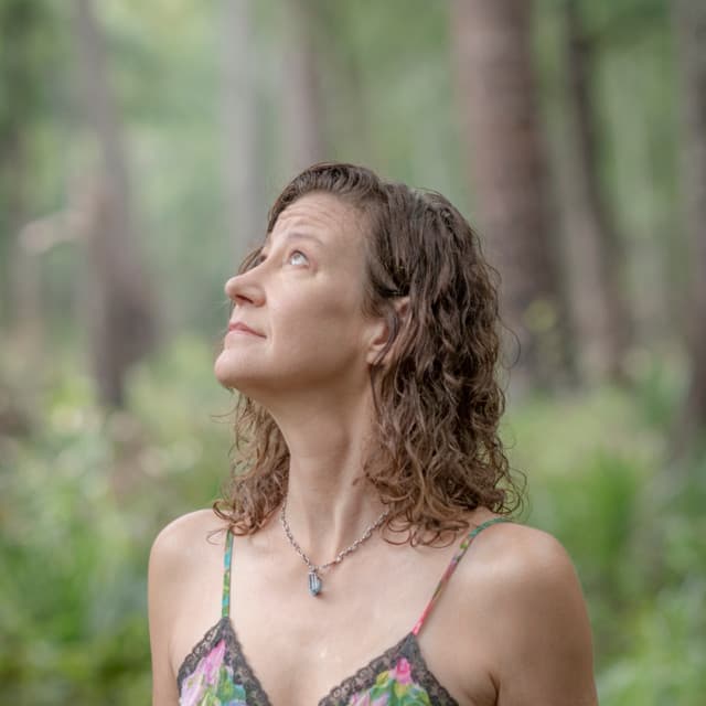 Danielle Howle artist profile image