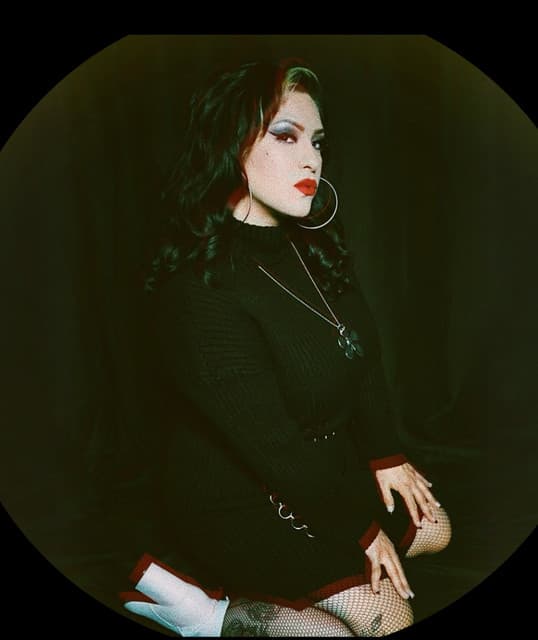 Jackie Mendez's artist profile image