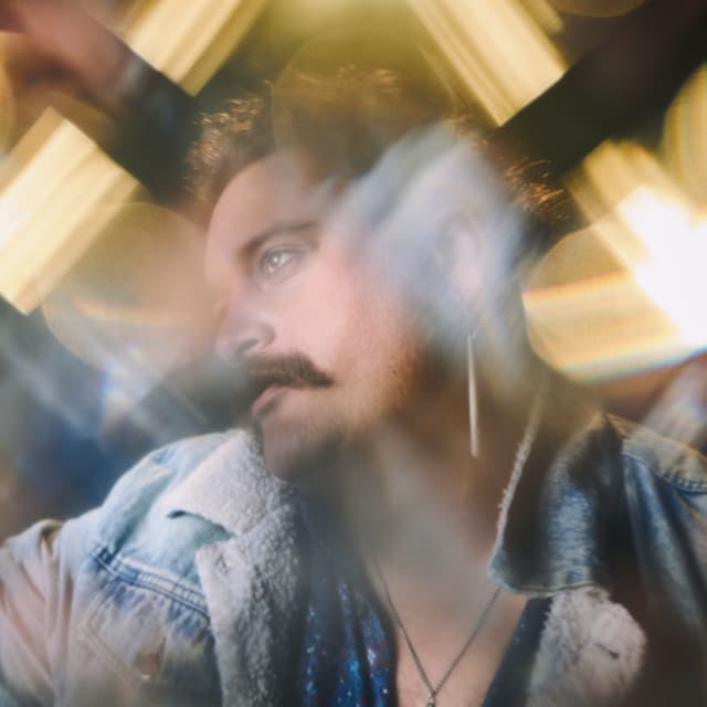 Troy Kingi artist profile image