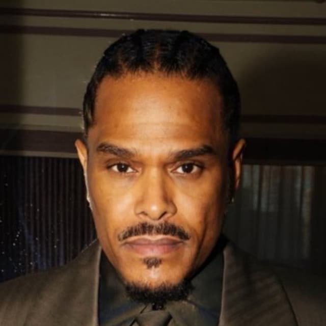 Maxwell's artist profile image
