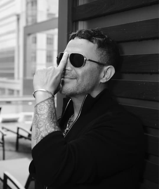 Alejandro Sanz's artist profile image