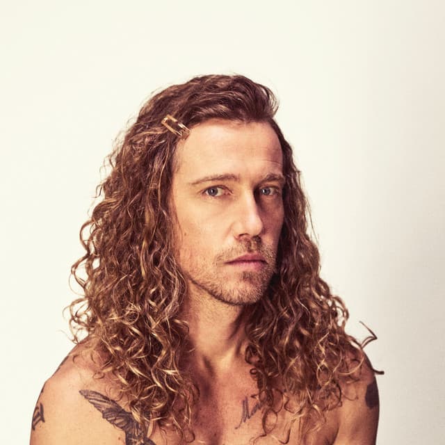 Julien Doré's artist profile image