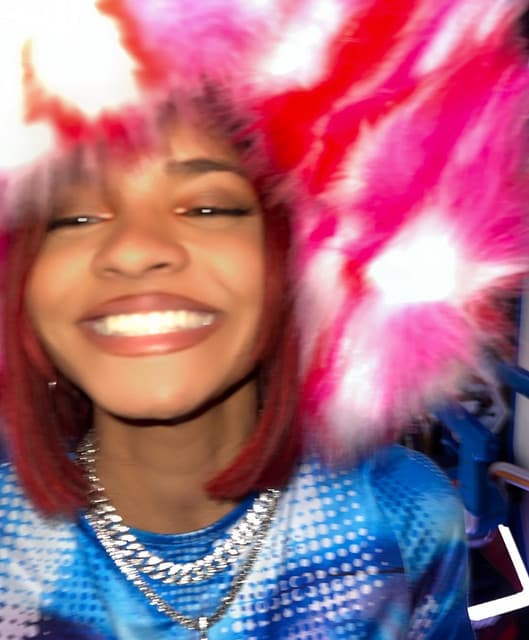 Aleesha artist profile image