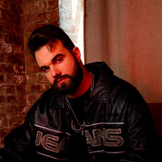 Jake Daniels artist profile image